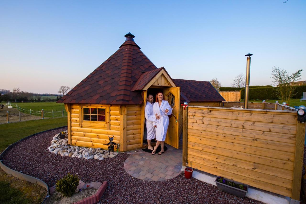 Kota Scandinave Avec Son Bain Nordique Privatif - Gite Du Moulin 62130 Pierremont Esterno foto